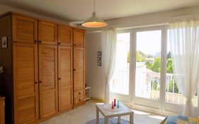 Royan - STUDIO LUMINEUX au calme - 30m de la PLAGE - Quartier du PARC
