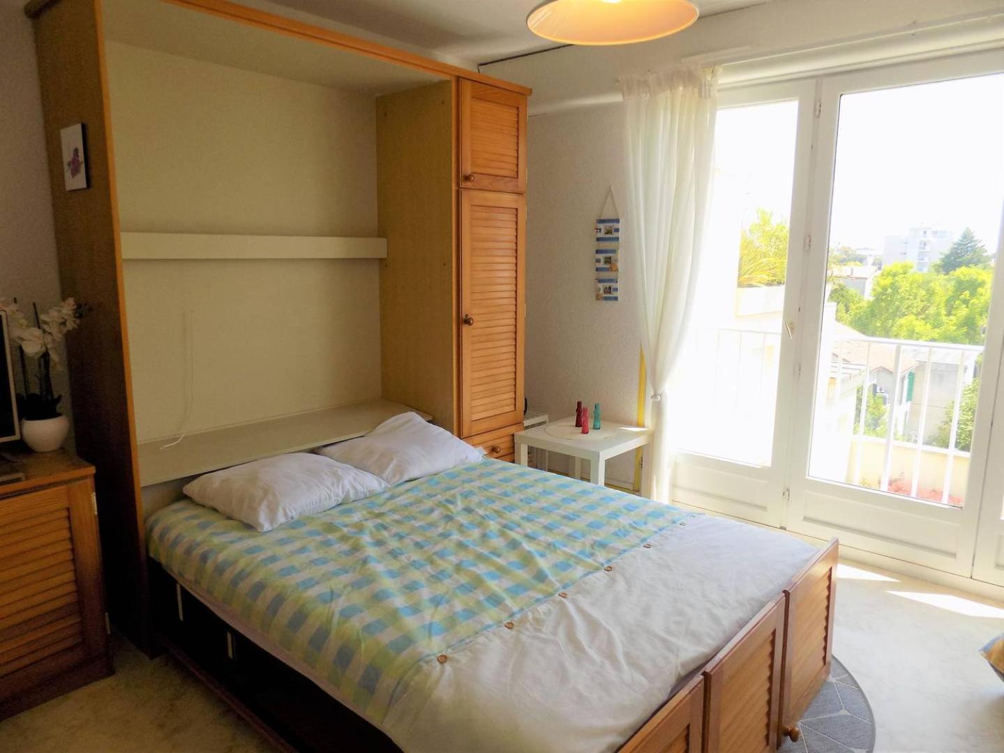 Royan - STUDIO LUMINEUX au calme - 30m de la PLAGE - Quartier du PARC Extérieur photo