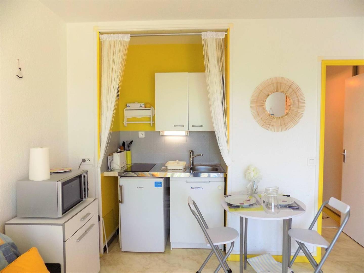 Royan - STUDIO LUMINEUX au calme - 30m de la PLAGE - Quartier du PARC Extérieur photo